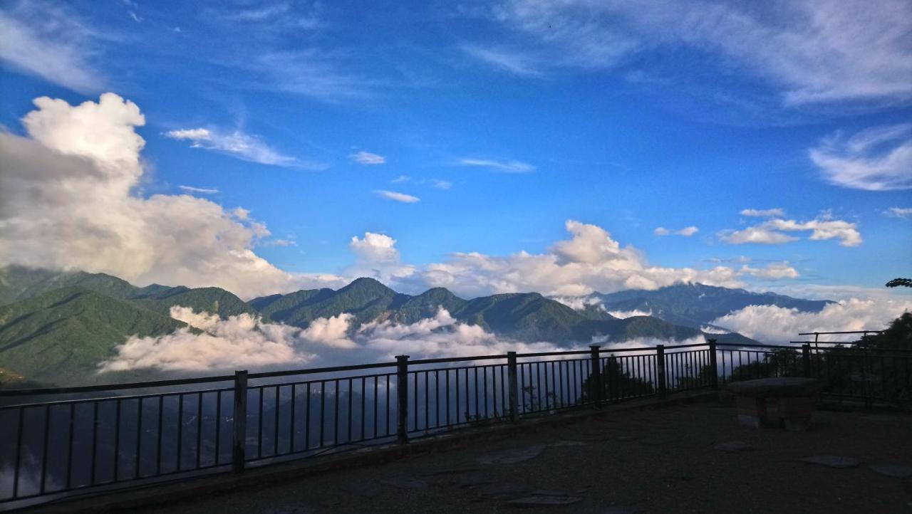 清境宿霧山宛 Renai Extérieur photo